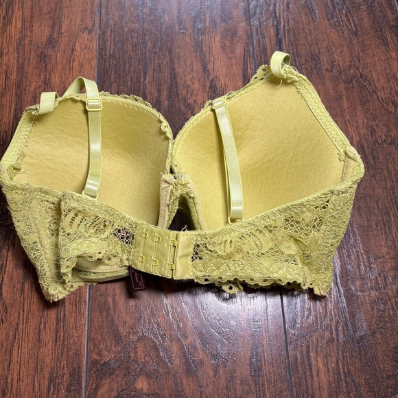 Secret Lace Underwire Bra with padding Vibrant Green size 34D - Picture 2 of 5